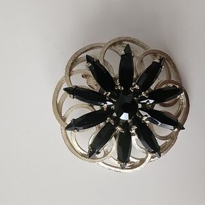 Elegant Black and Silver Floral Brooch